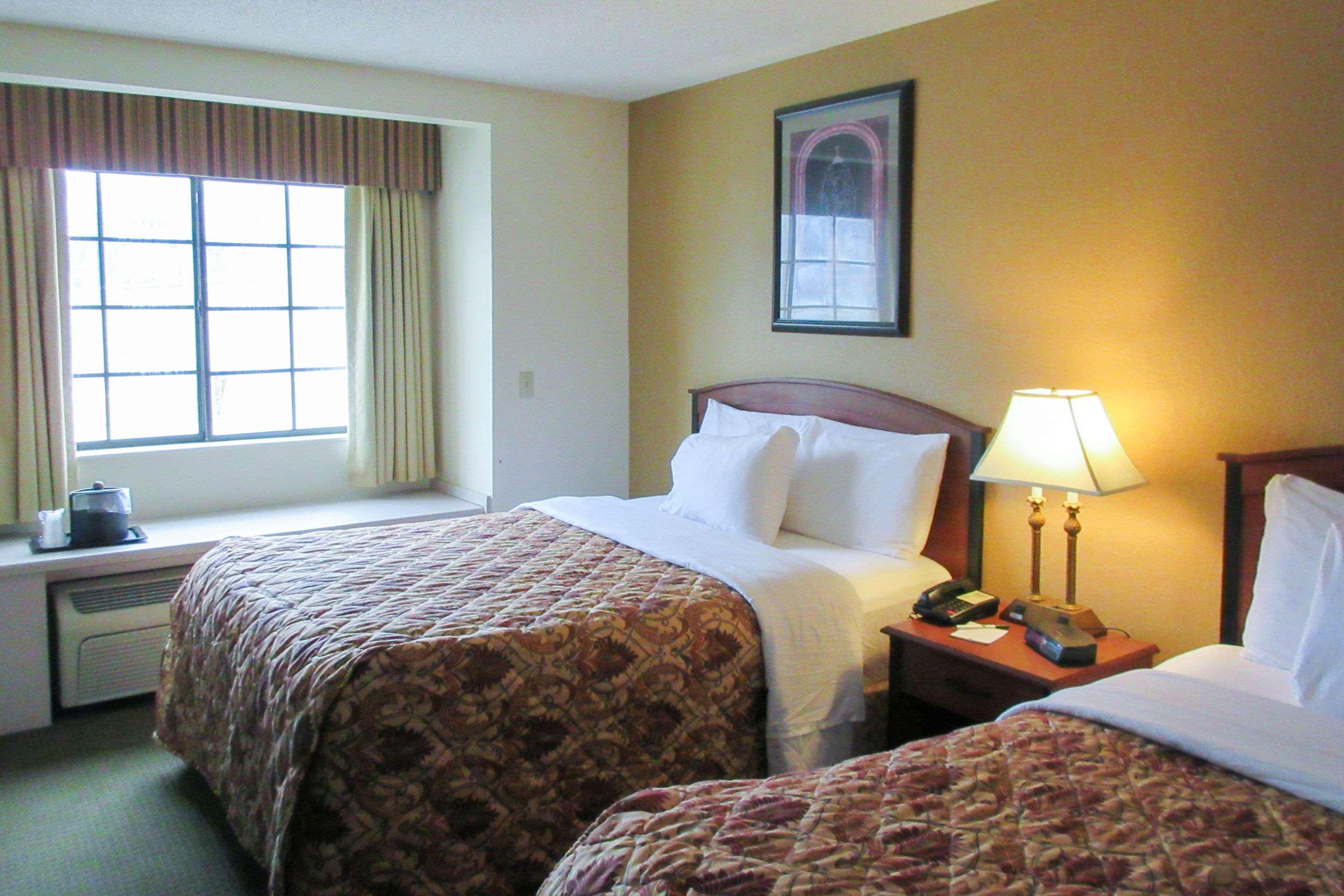 Quality Inn & Suites Prestonsburg Next To Mountain Arts Center Eksteriør bilde