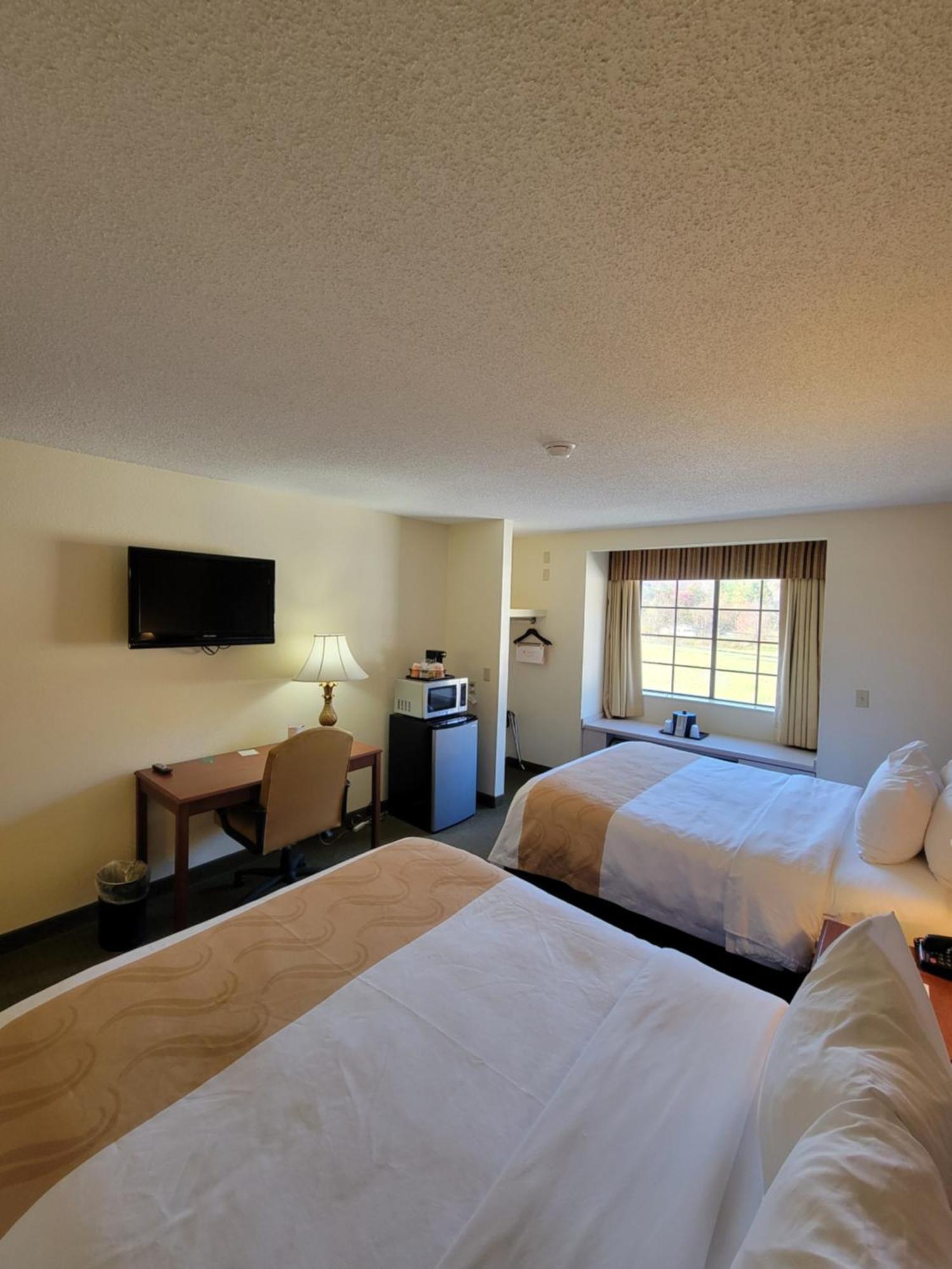 Quality Inn & Suites Prestonsburg Next To Mountain Arts Center Eksteriør bilde