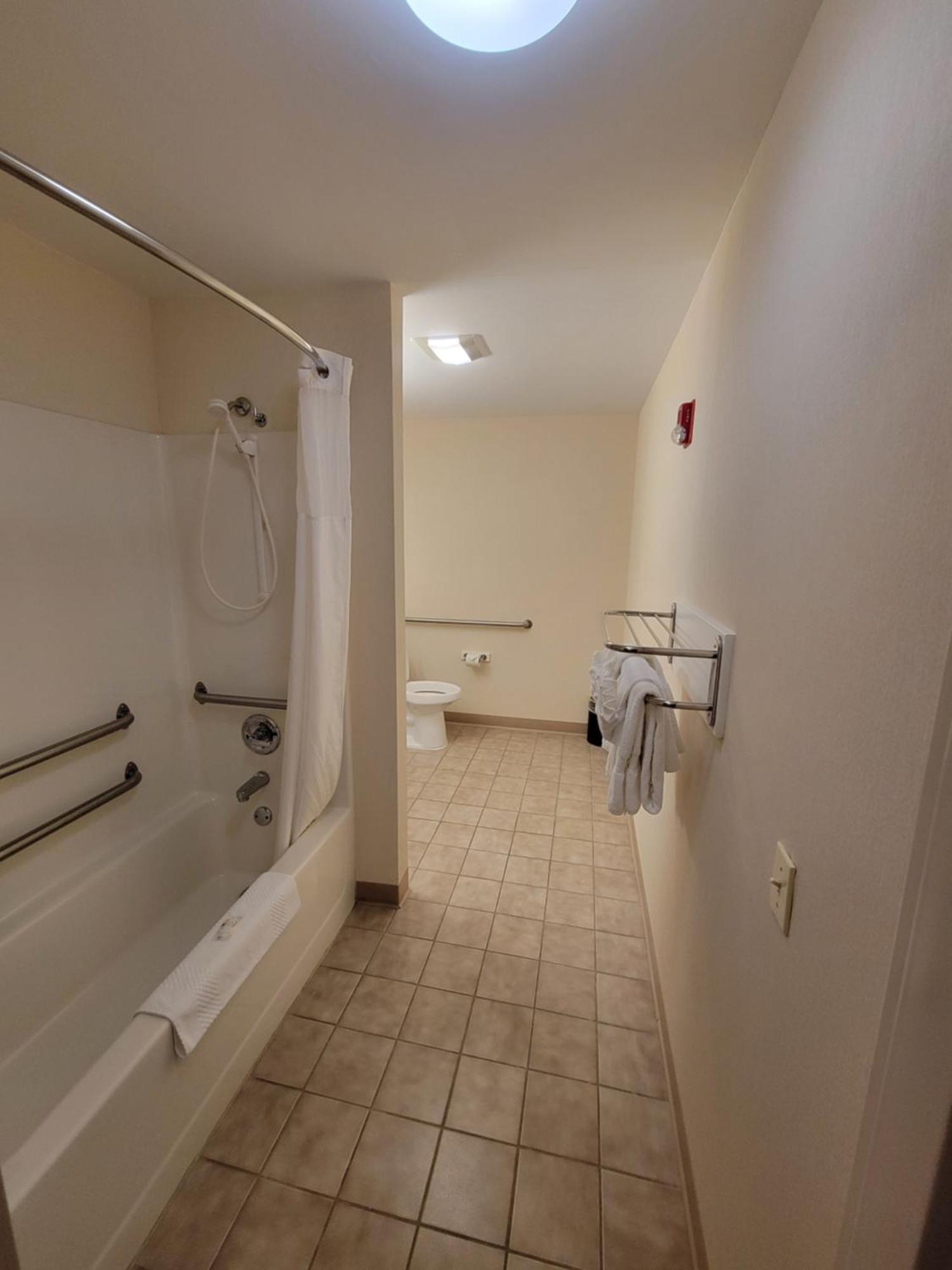 Quality Inn & Suites Prestonsburg Next To Mountain Arts Center Eksteriør bilde