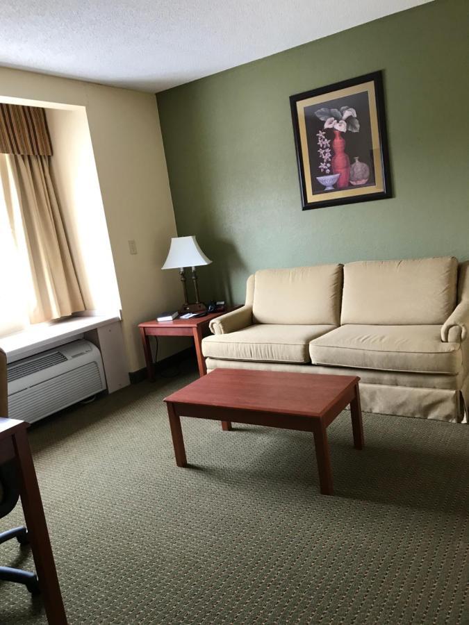 Quality Inn & Suites Prestonsburg Next To Mountain Arts Center Eksteriør bilde